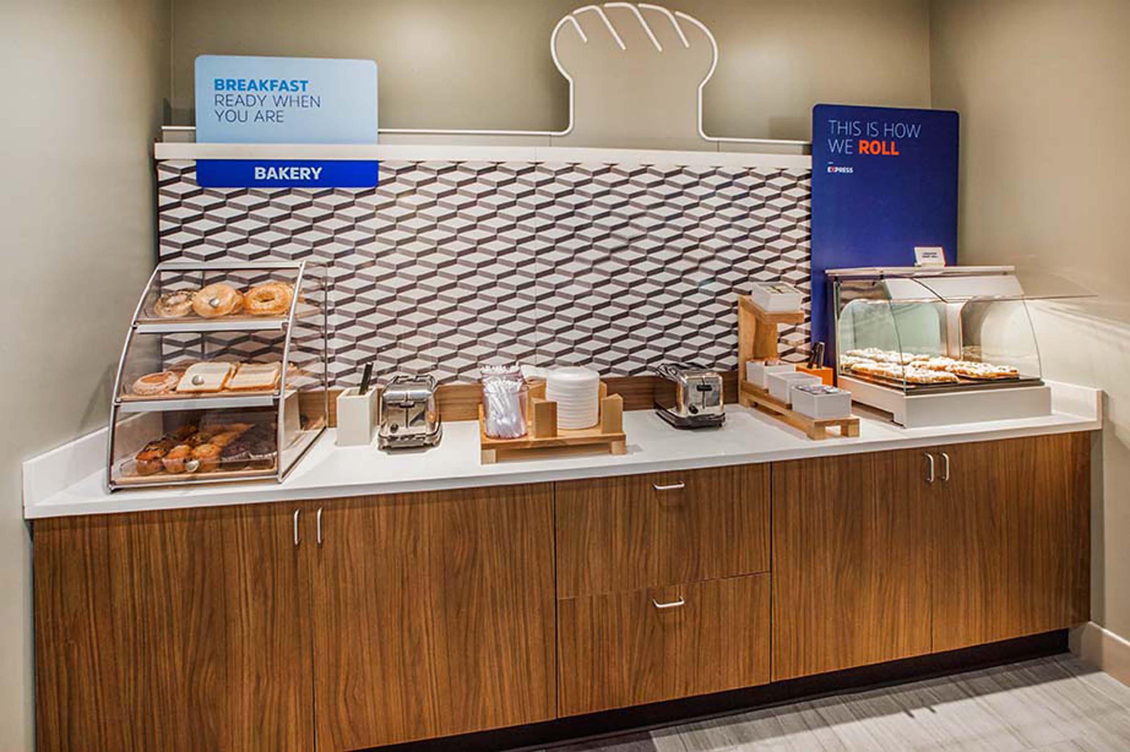 Holiday Inn Express Hotel & Suites Port Arthur, An Ihg Hotel Bagian luar foto